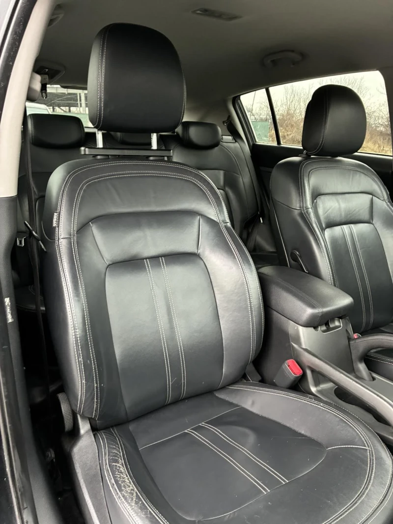 Kia Sportage * 2.0i/163кс/Navi/Eu5* , снимка 15 - Автомобили и джипове - 52894202