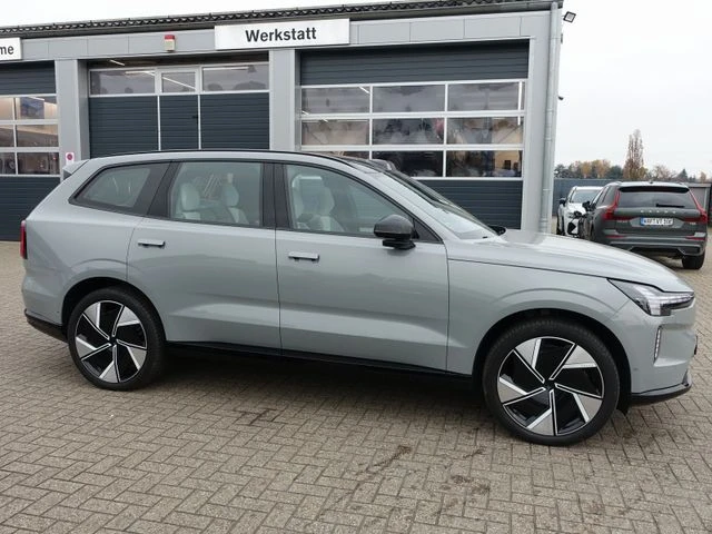 Volvo EX90 Ultra Twin Motor Performance | Mobile.bg   17