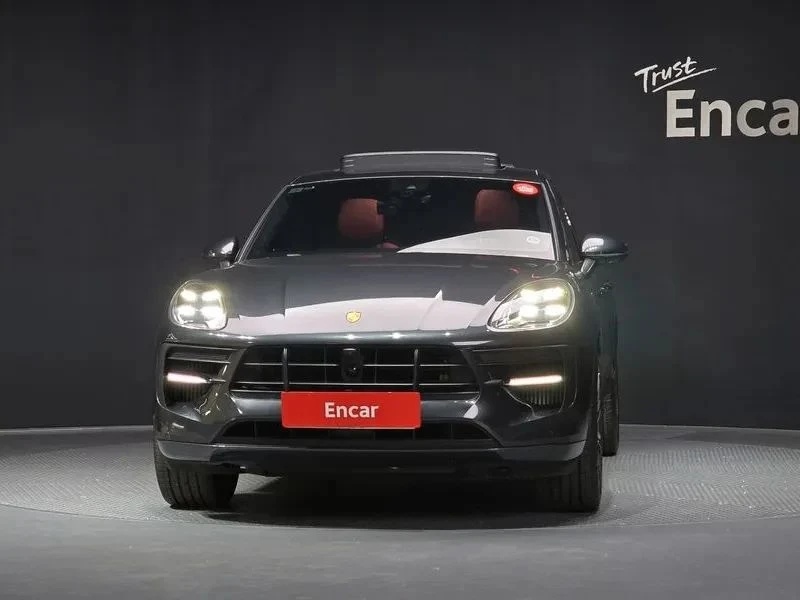 Porsche Macan, снимка 3 - Автомобили и джипове - 56711794