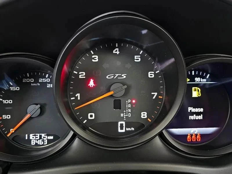 Porsche Macan, снимка 8 - Автомобили и джипове - 56711794