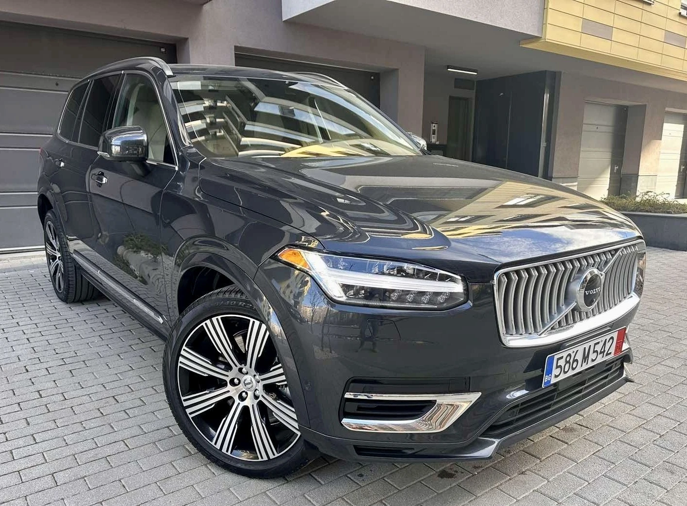 Volvo Xc90 Recharge T8 Inscription AWD - изображение 3