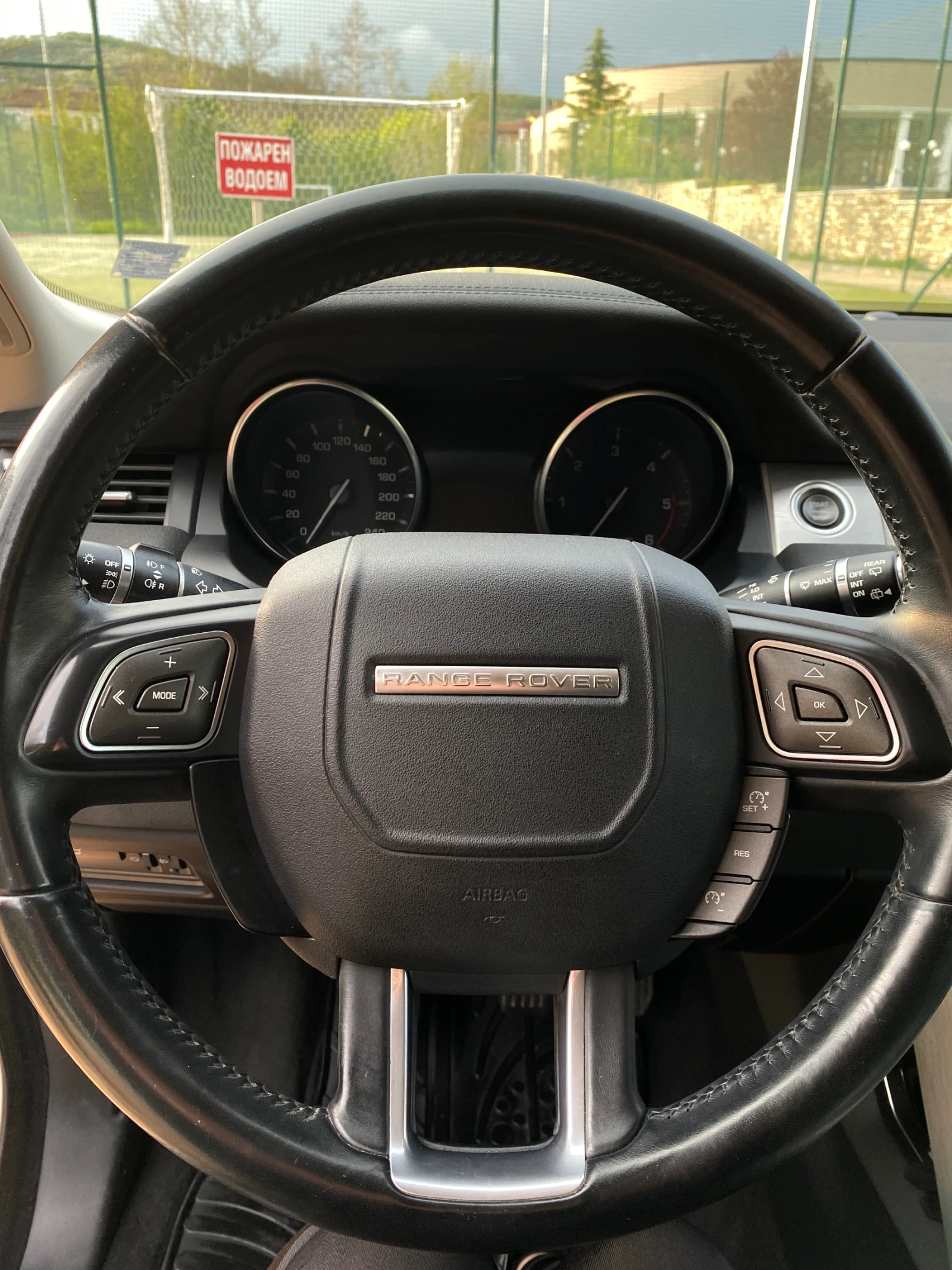 Land Rover Range Rover Evoque  - изображение 9