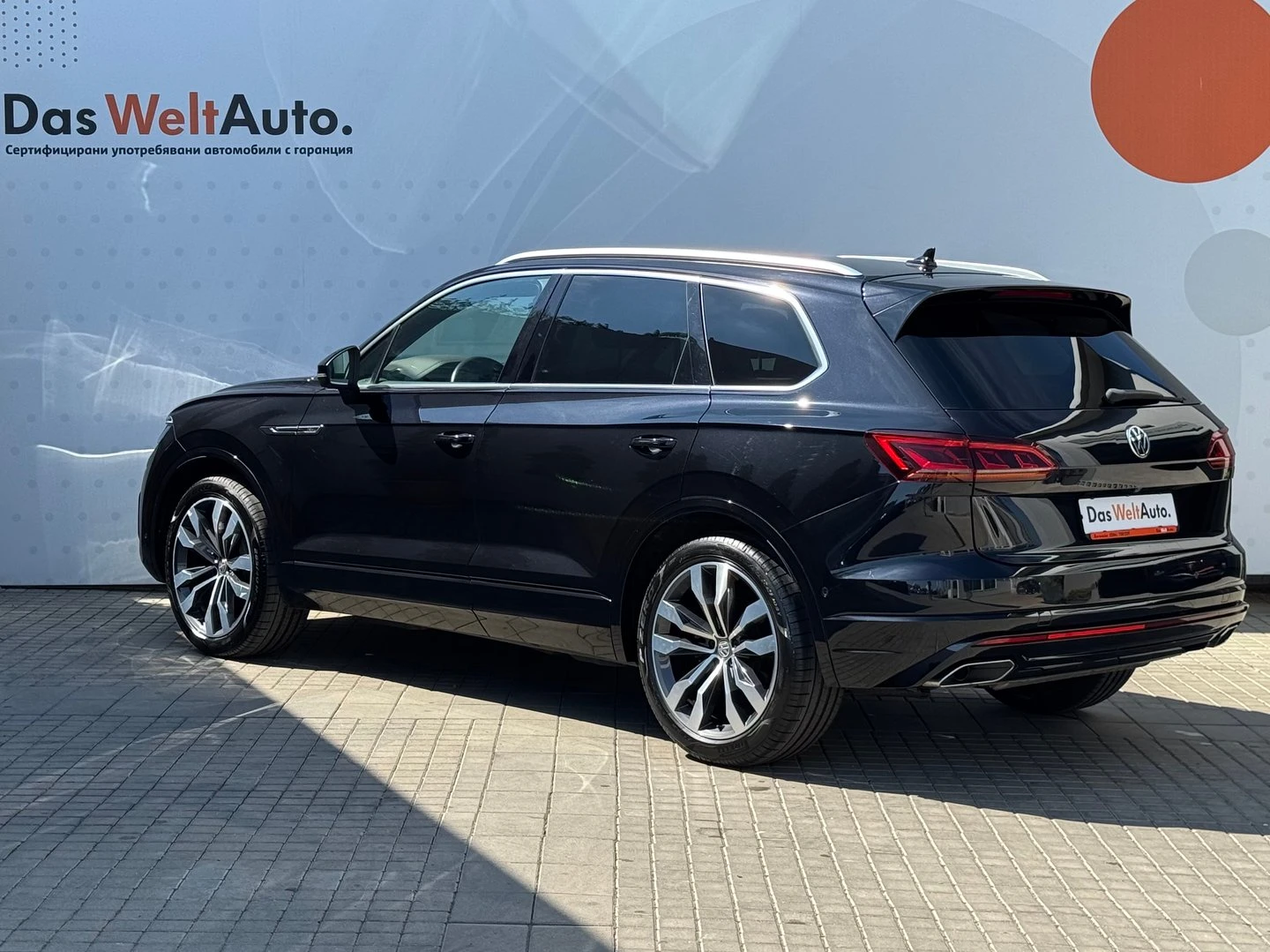 VW Touareg V6 TDI BMT 4MOTION - изображение 4