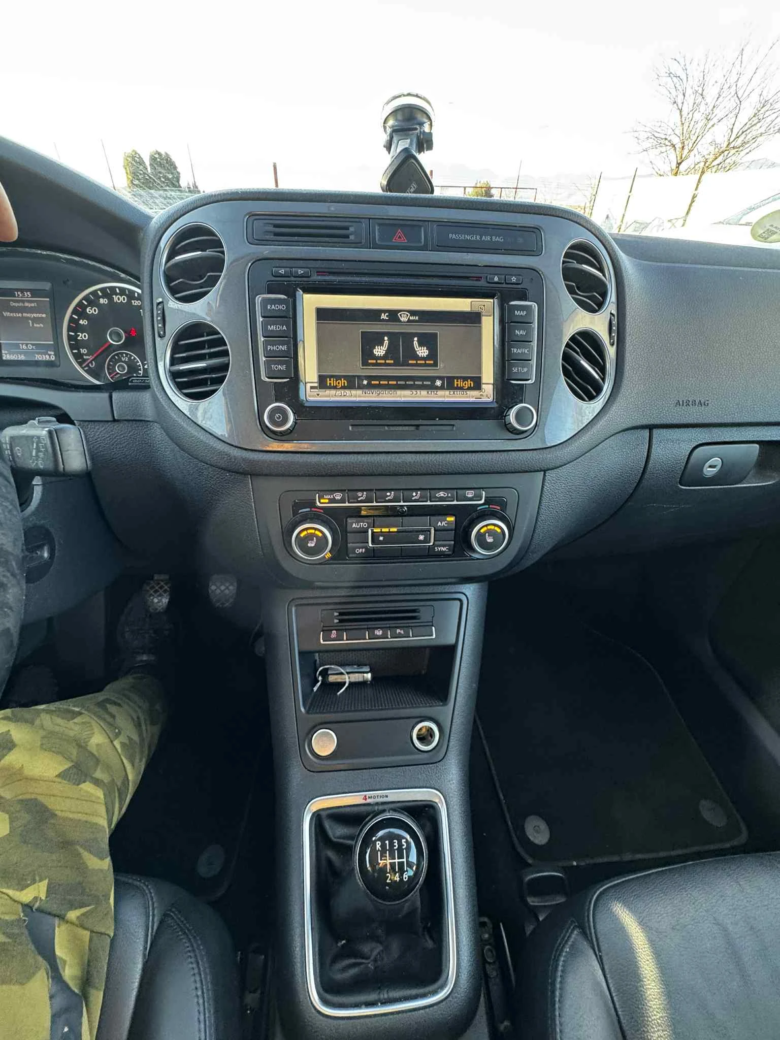 VW Tiguan 2.0 TDI 4x4 170к.с start stop - изображение 9