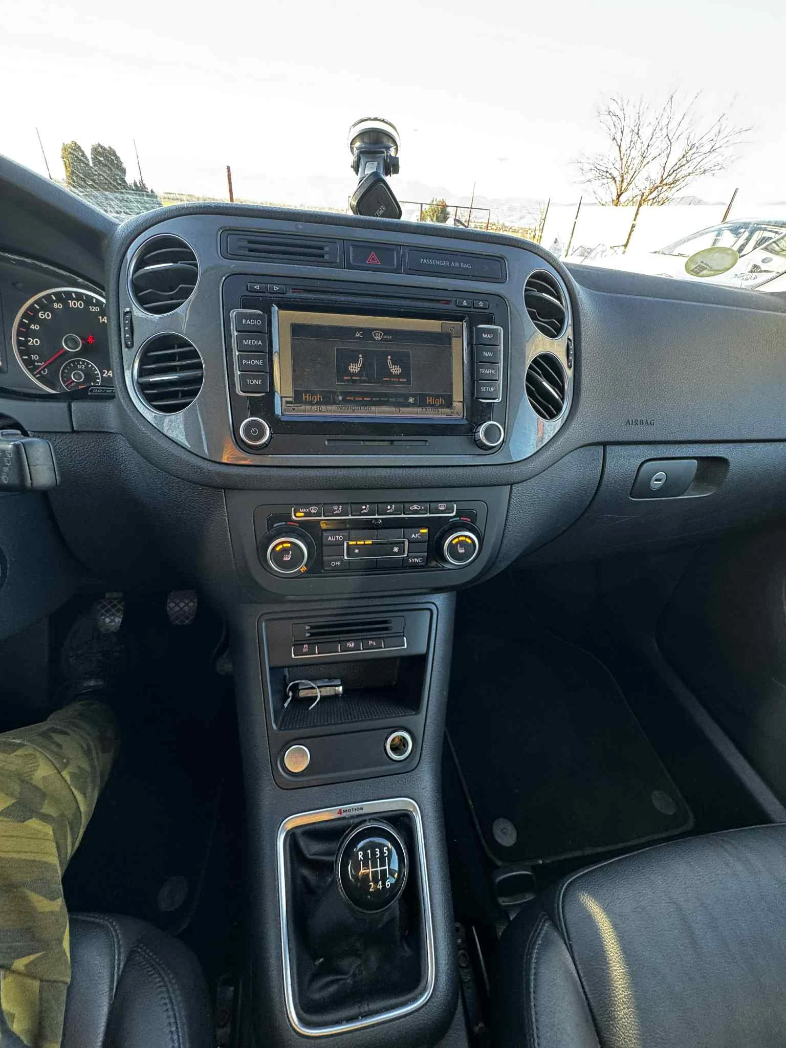 VW Tiguan 2.0 TDI 4x4 170к.с start stop - изображение 7