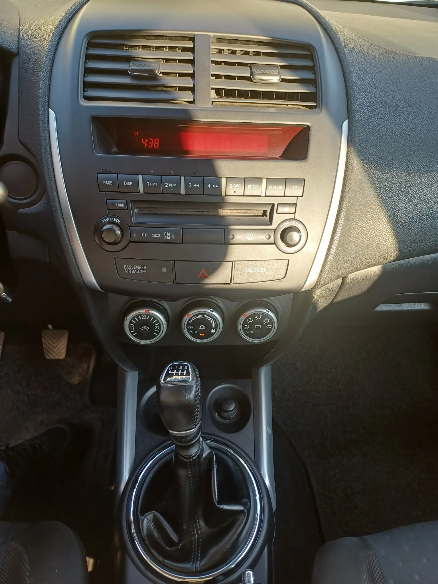 Mitsubishi ASX, снимка 5 - Автомобили и джипове - 53738008