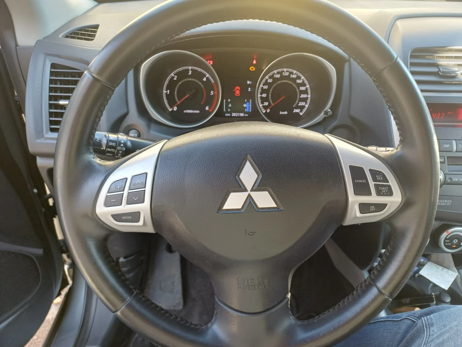 Mitsubishi ASX, снимка 8 - Автомобили и джипове - 53738008