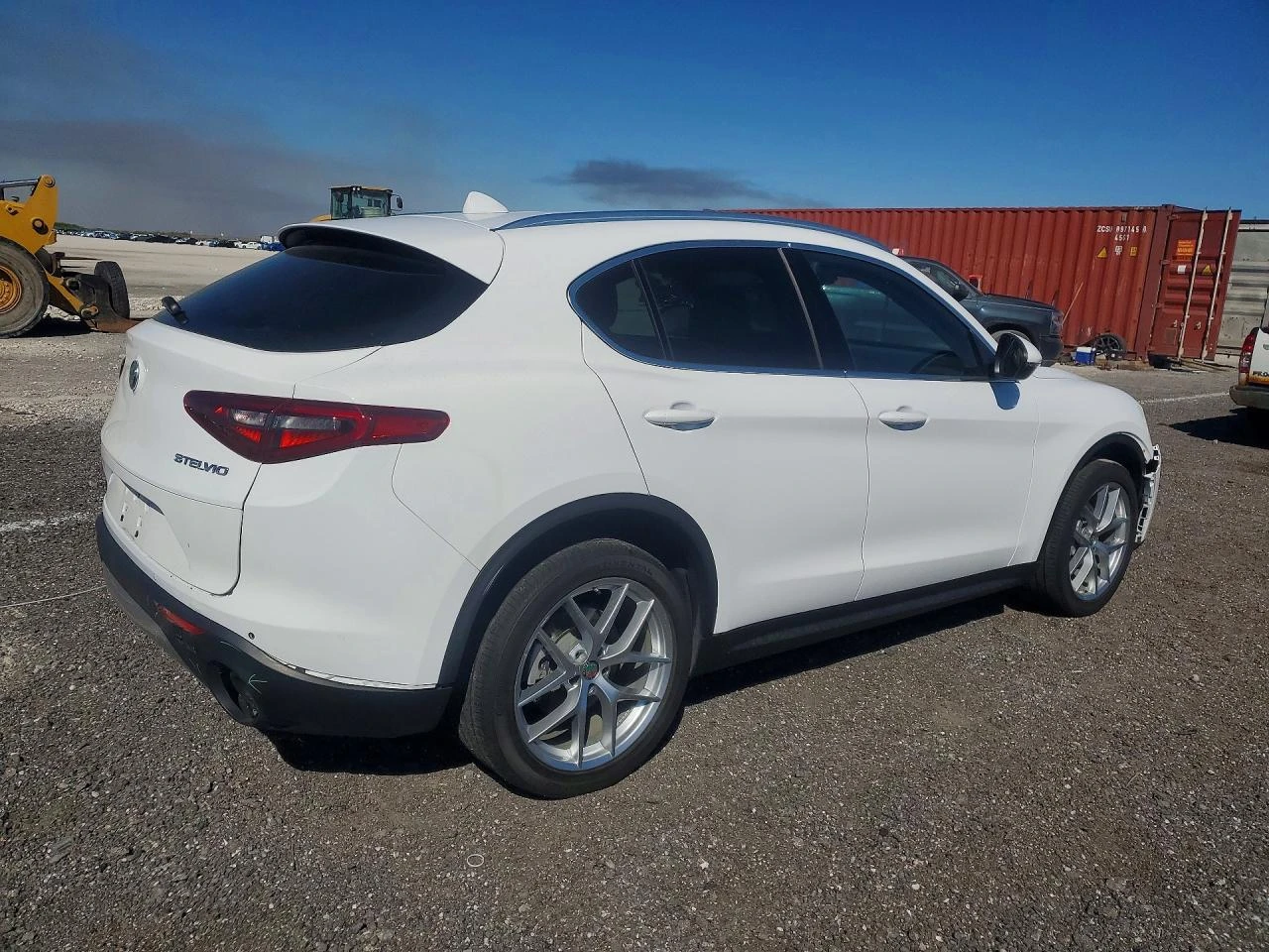 Alfa Romeo Stelvio 2.0l, снимка 3 - Автомобили и джипове - 53907212