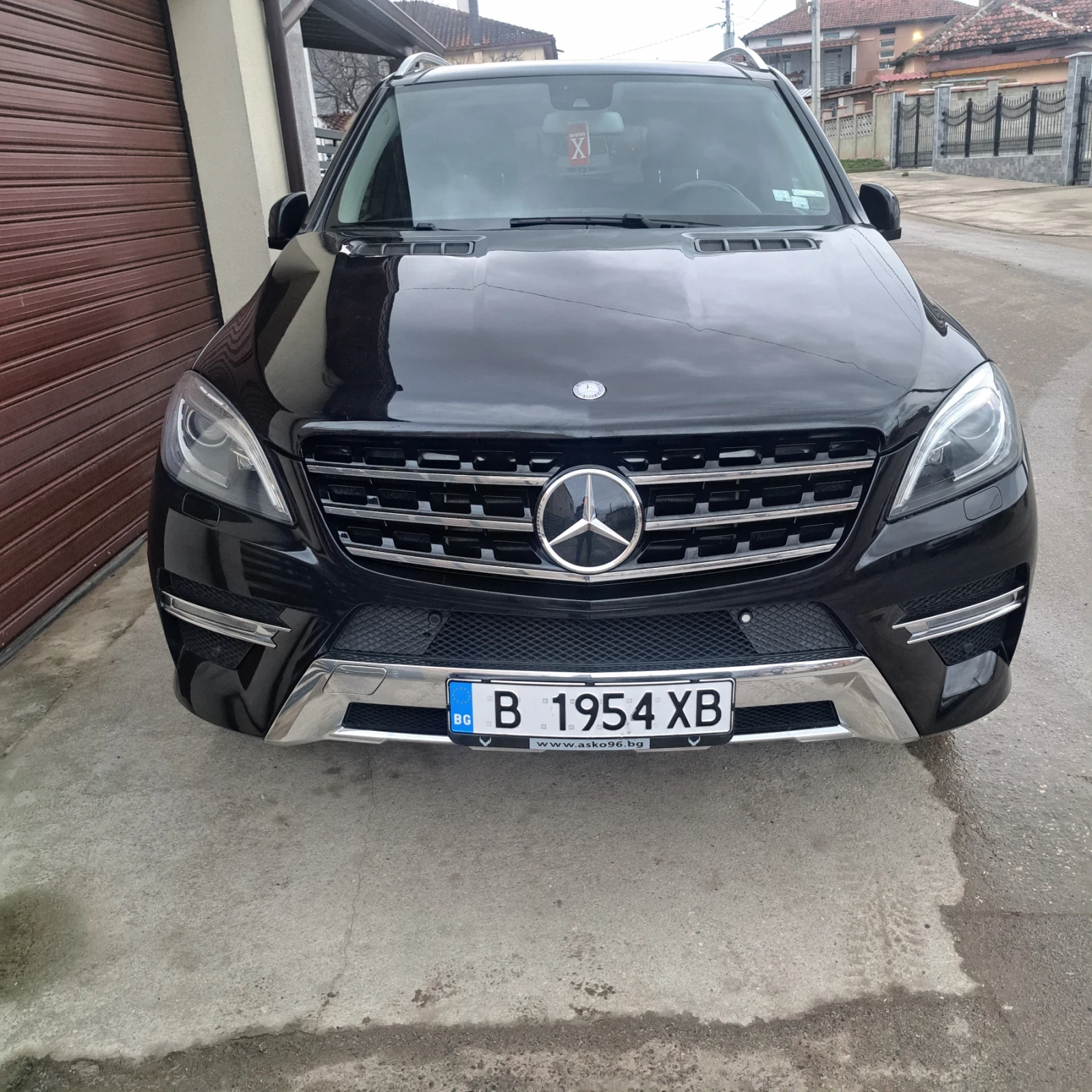 Mercedes-Benz ML 350 bluetec, снимка 2 - Автомобили и джипове - 54042079
