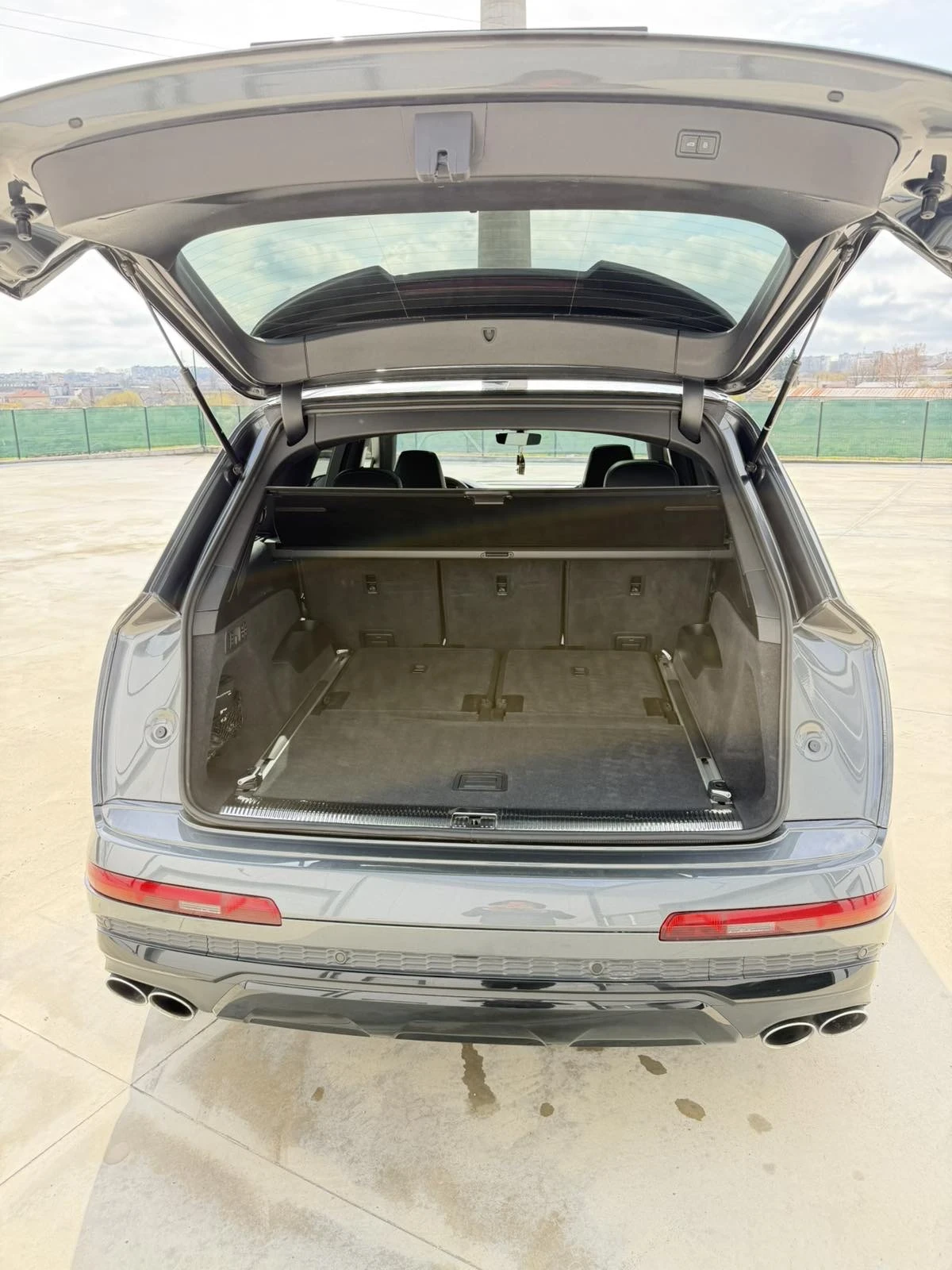 Audi SQ7 4.0 TFSI, снимка 7 - Автомобили и джипове - 54162735