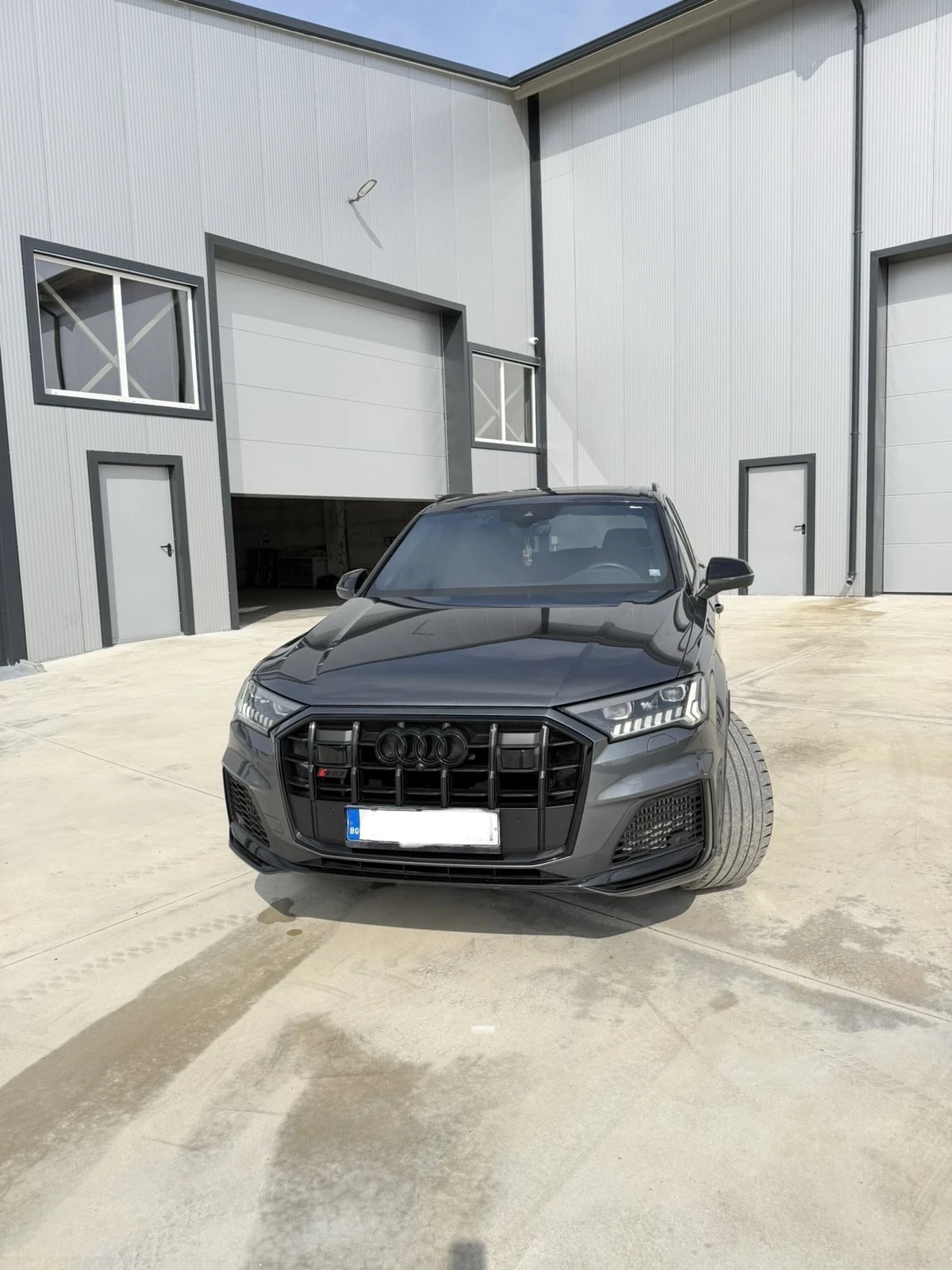Audi SQ7 4.0 TFSI, снимка 2 - Автомобили и джипове - 54162735