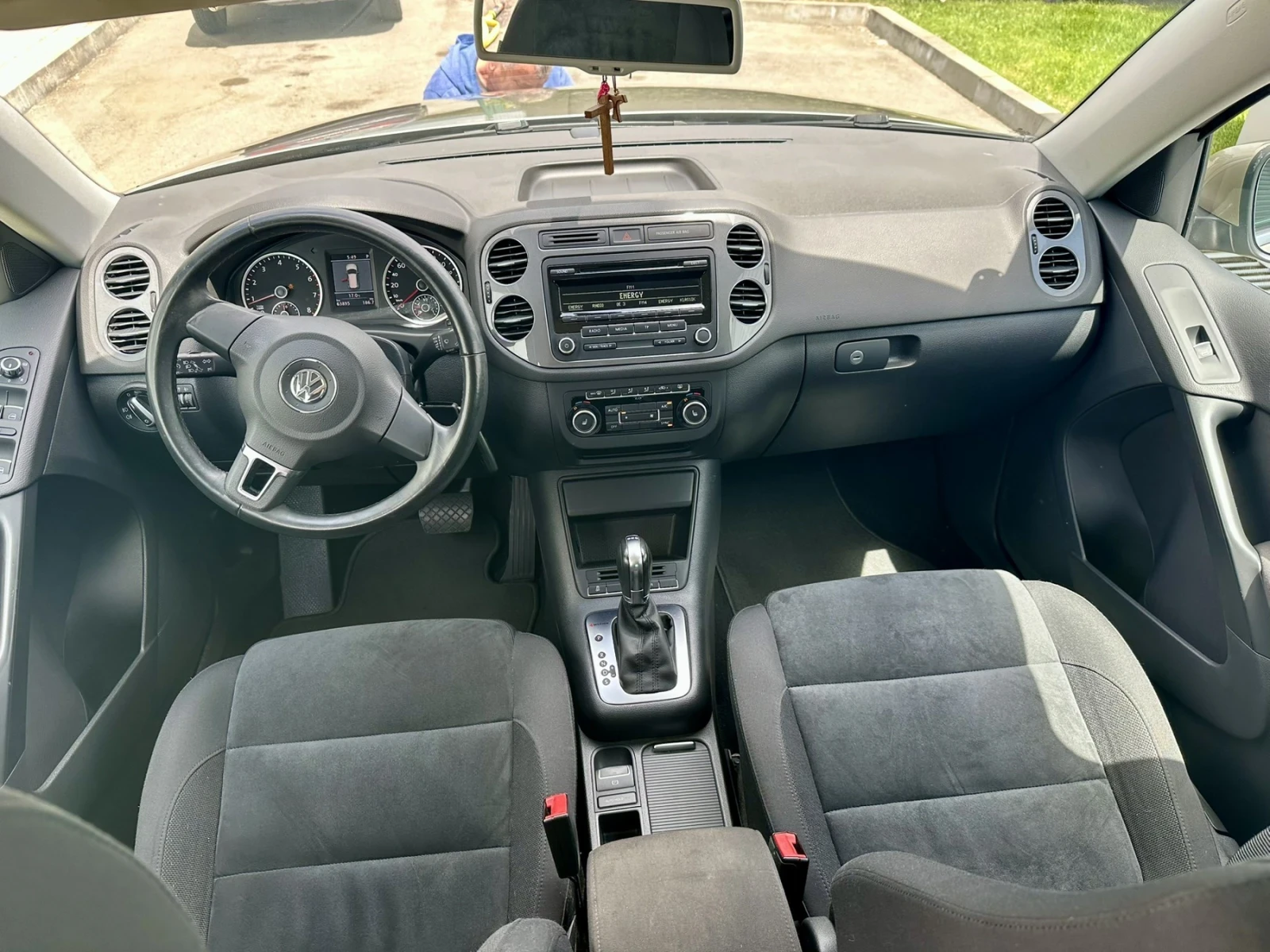 VW Tiguan 2.0 TFSI , снимка 7 - Автомобили и джипове - 54564608