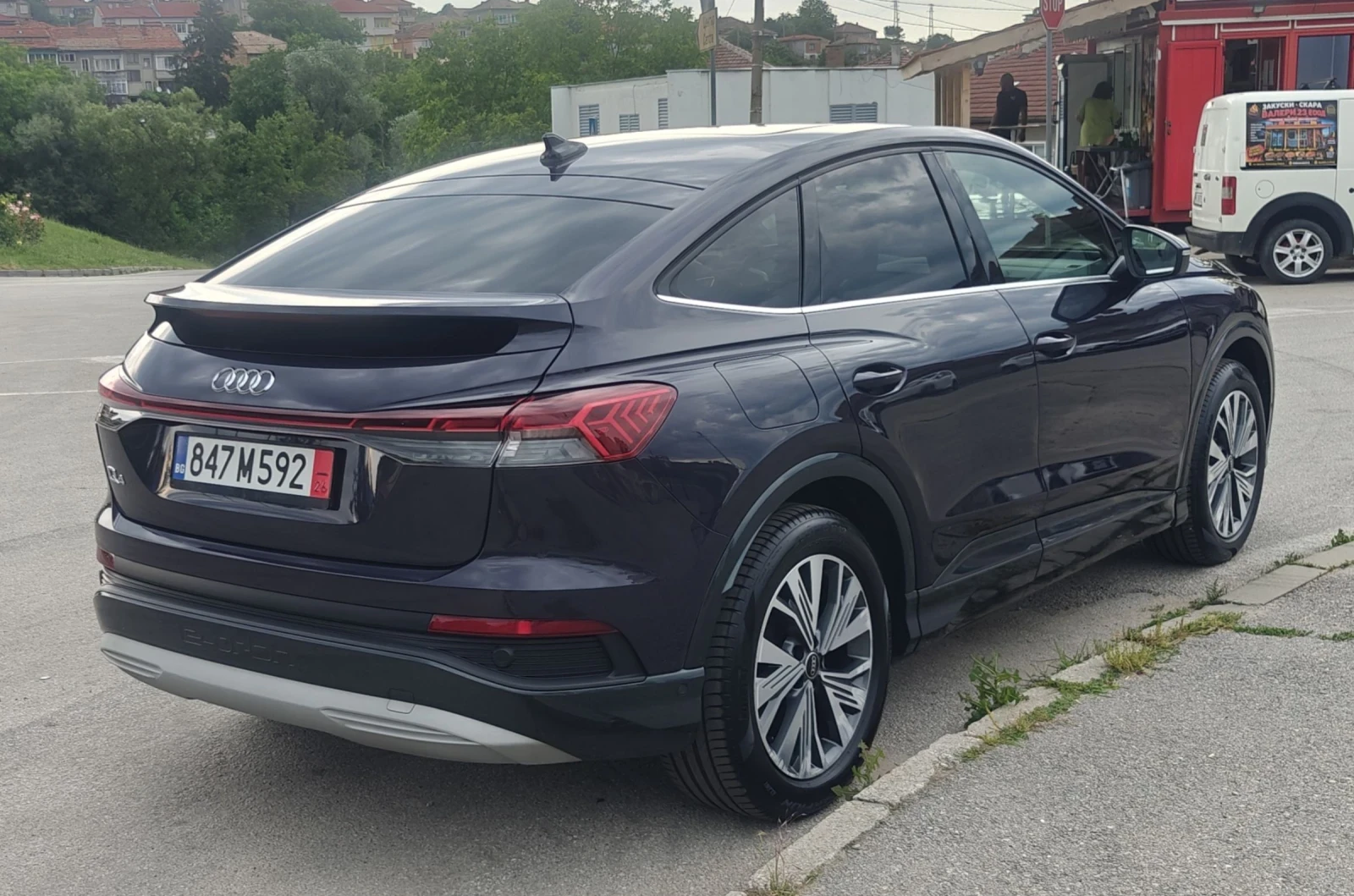 Audi Q4 Etron 40 Sportback/82kwh/PANO/SOH 96%, снимка 5 - Автомобили и джипове - 54894978
