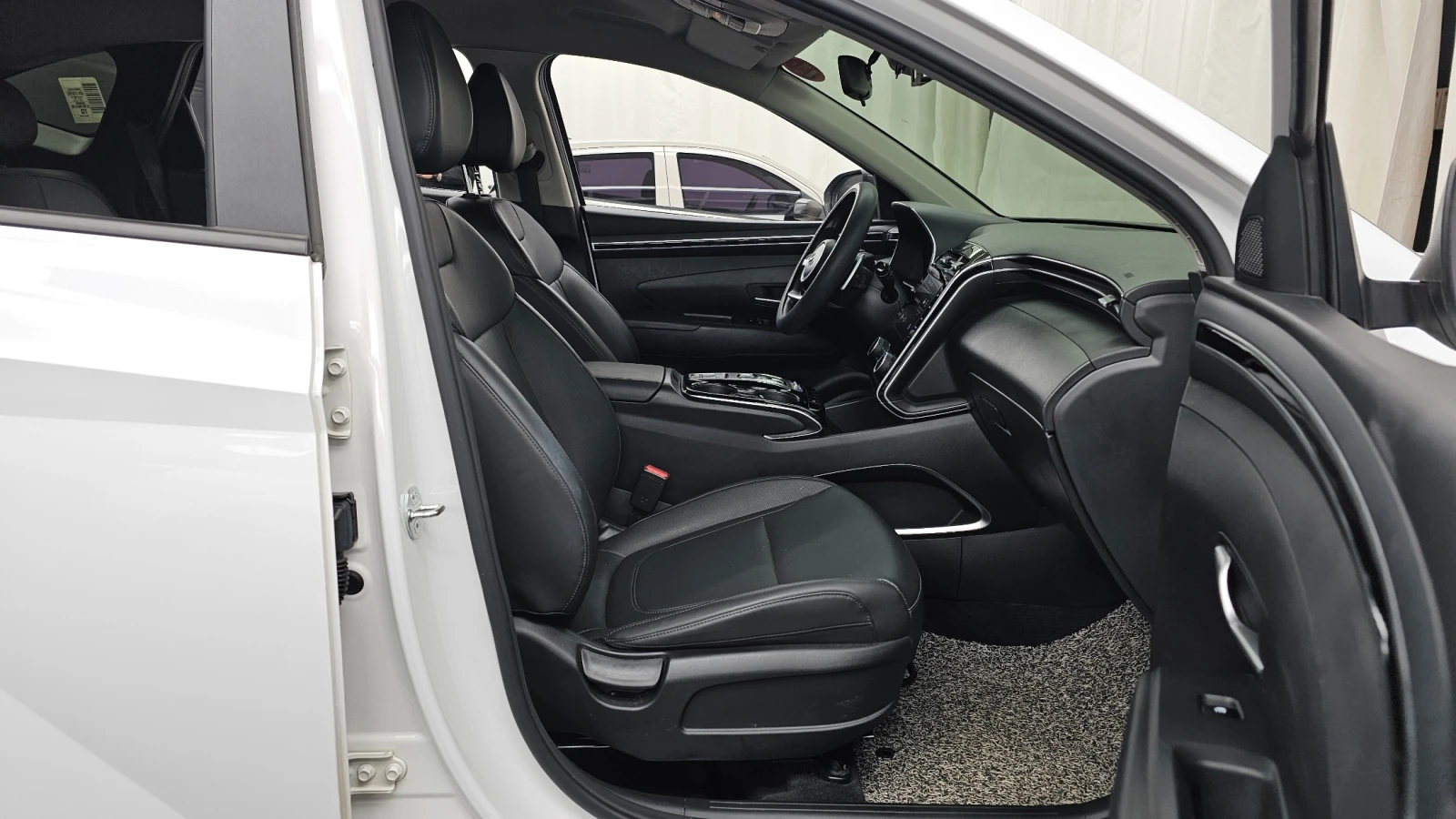 Hyundai Tucson 2WD* Modern , снимка 10 - Автомобили и джипове - 54897746