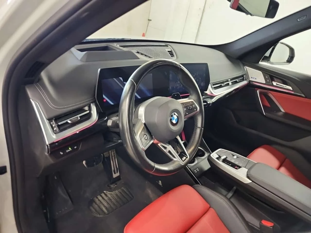 BMW X1 XDRIVE28I| BOWERS&WILKINS| HUD| 360CAM| , снимка 9 - Автомобили и джипове - 55030220