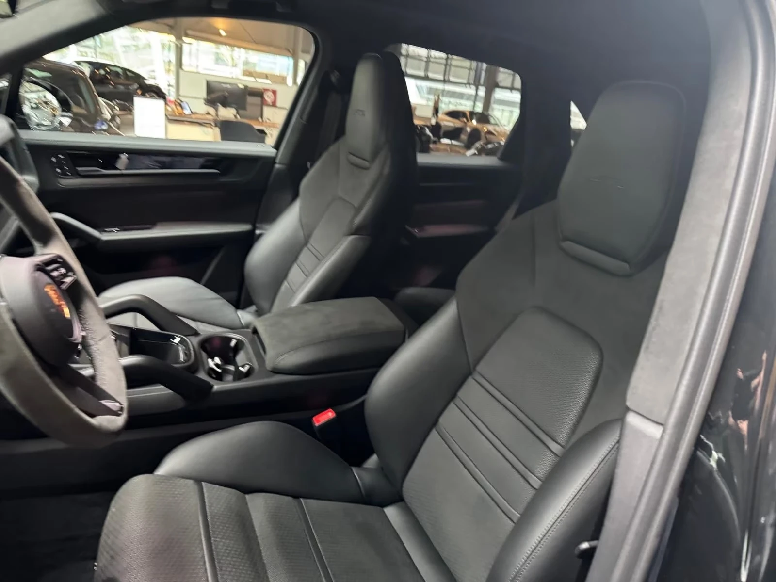 Porsche Cayenne GTS SPORT-DESIGN BOSE CHRONO PANORAMA 360, снимка 8 - Автомобили и джипове - 55211739