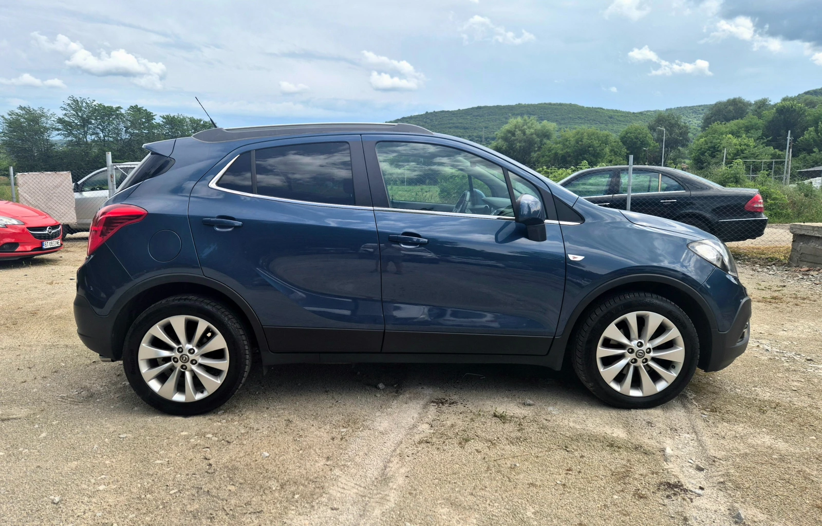 Opel Mokka 1.6/4x4/Full, снимка 3 - Автомобили и джипове - 55382611