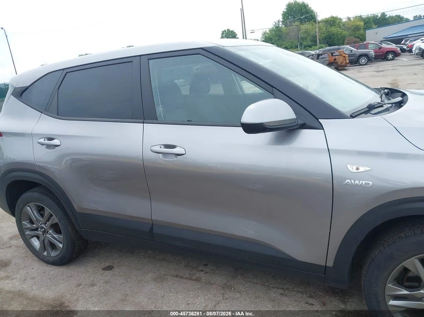 Kia Seltos 2.0l Lx, снимка 13 - Автомобили и джипове - 55815896
