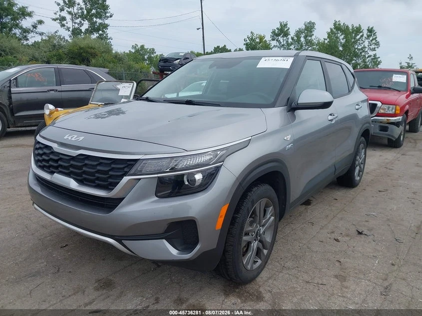 Kia Seltos 2.0l Lx, снимка 2 - Автомобили и джипове - 55815896