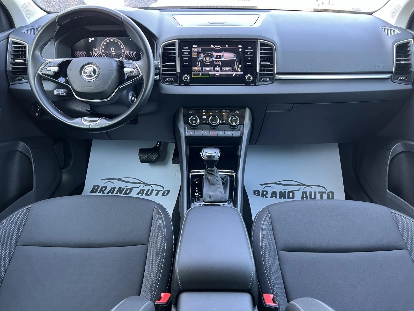 Skoda Karoq * Executive * 2.0 TDI * FACE LIFT * 150 k.c. | Mobile.bg � ����������� 9