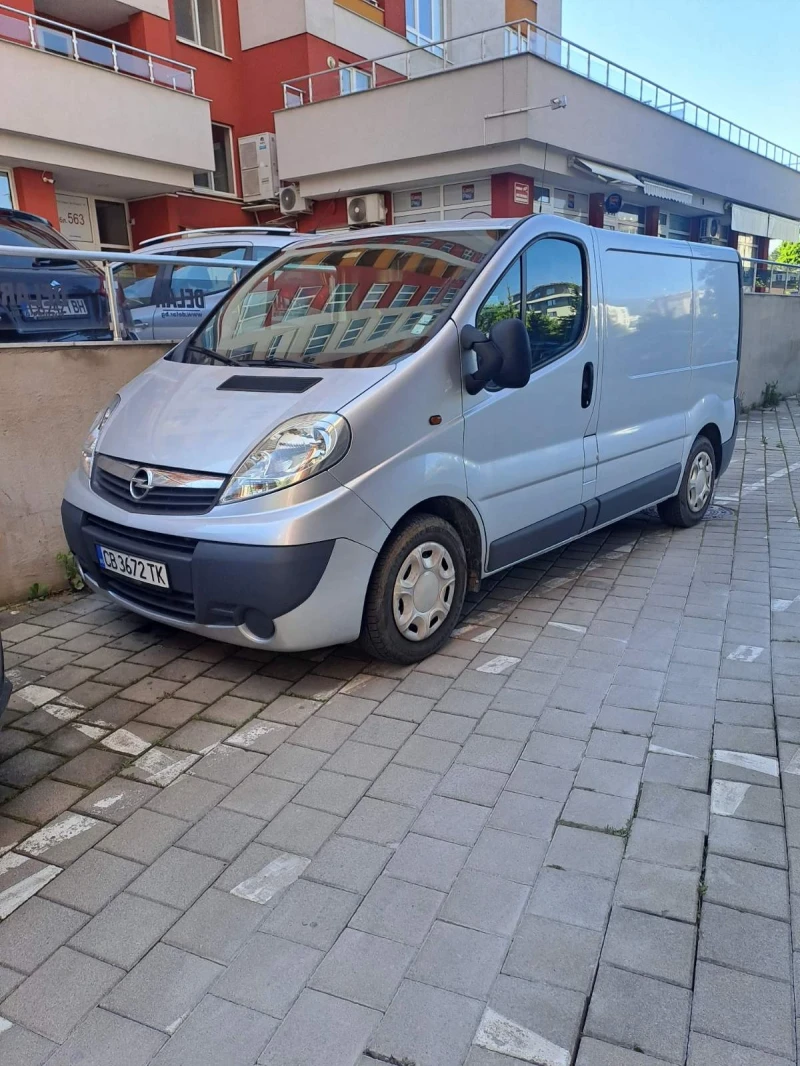 Opel Vivaro 2. Дизел 116 коня, снимка 1 - Бусове и автобуси - 47347652