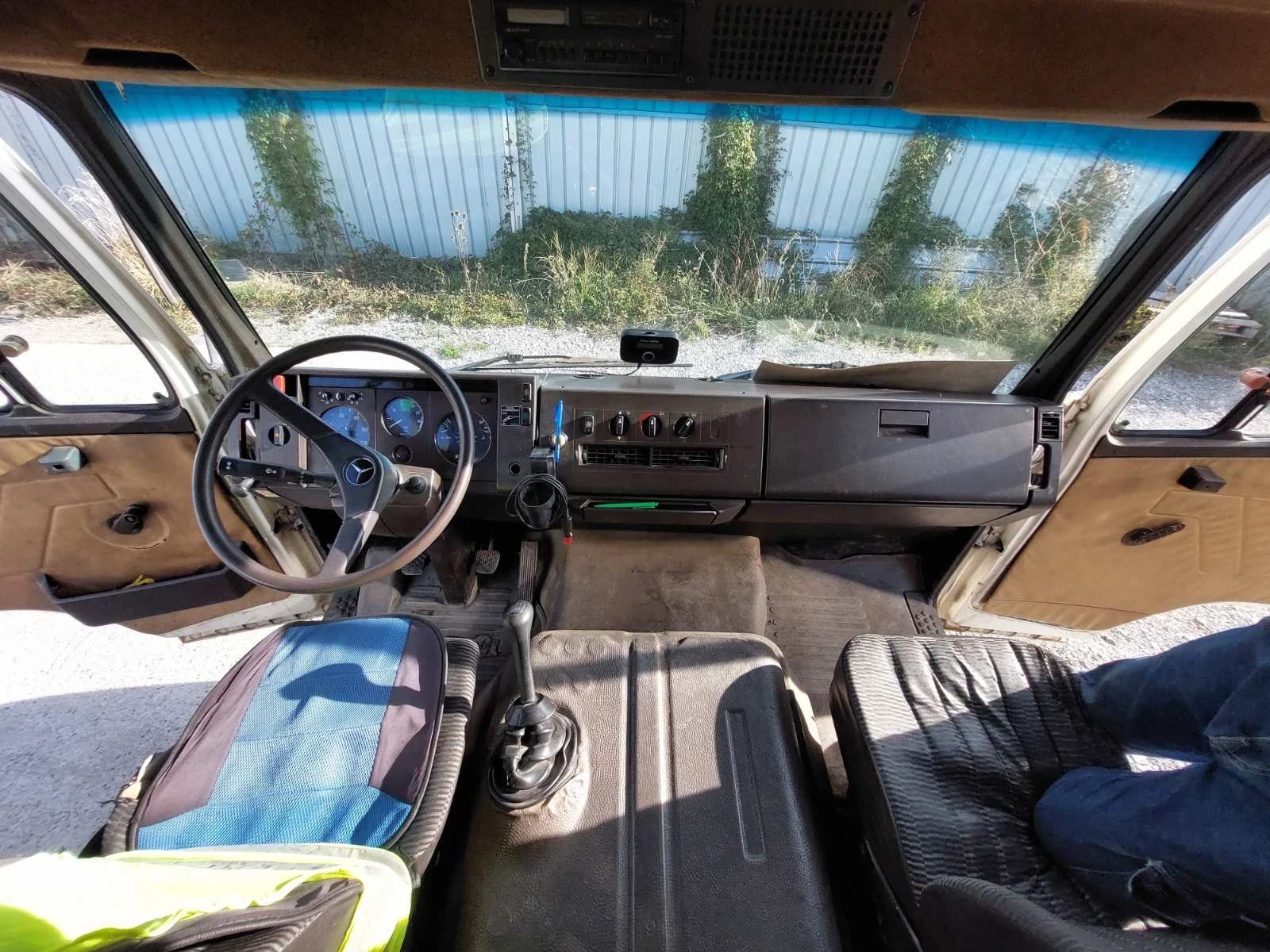 Mercedes-Benz 814  - изображение 8