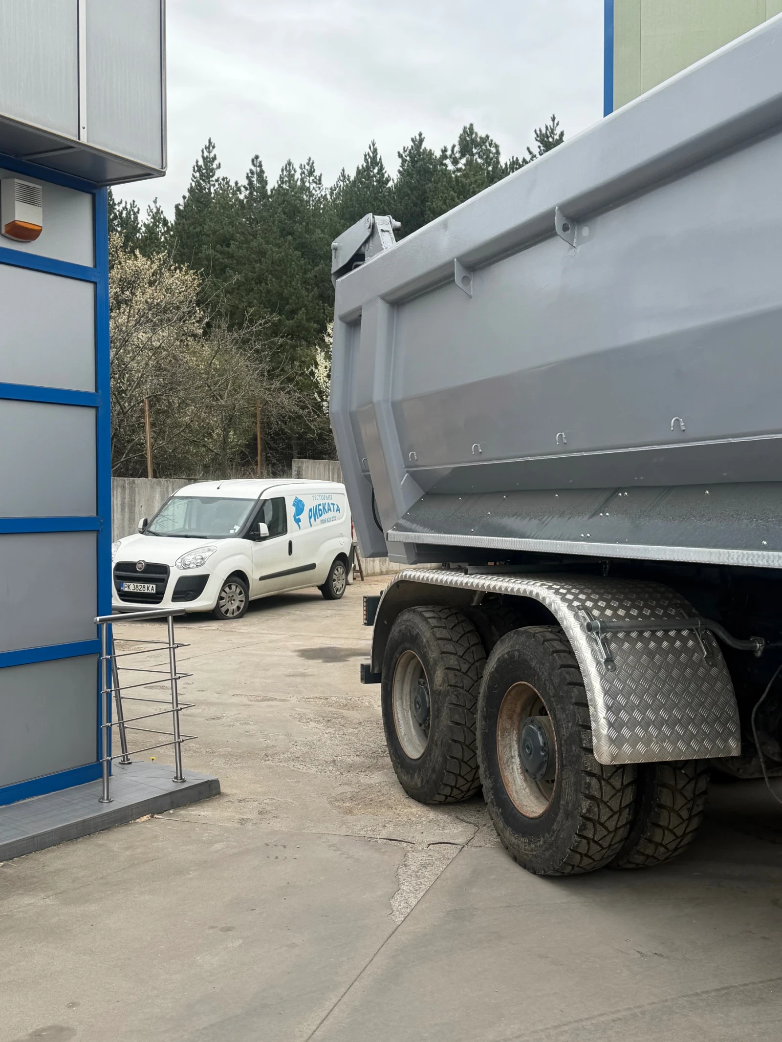 Mercedes-Benz 3340 Axor, снимка 4 - Камиони - 54222859