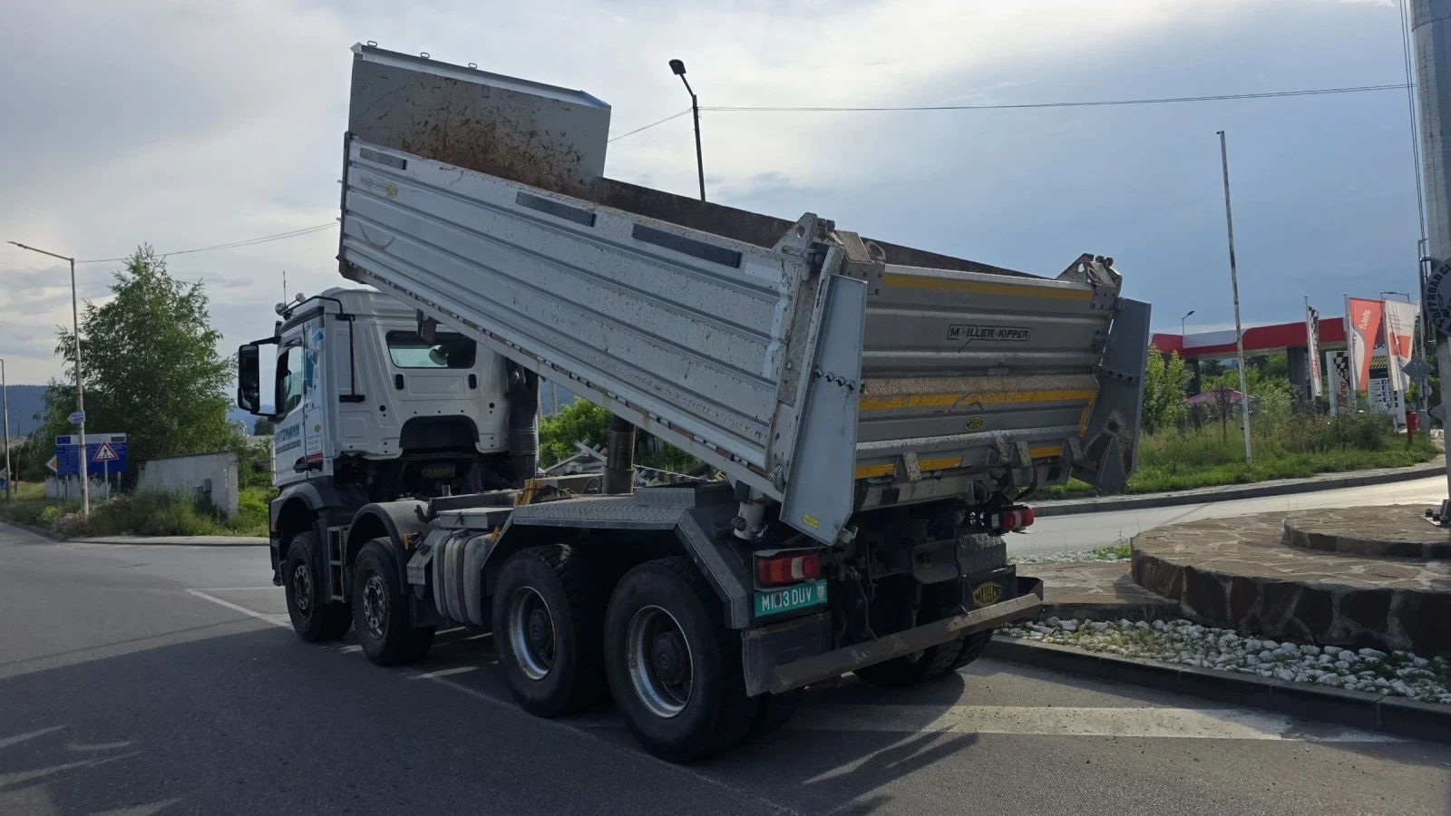 Mercedes-Benz Arocs 32 51 EURO 6 8X4, снимка 3 - Камиони - 54856508