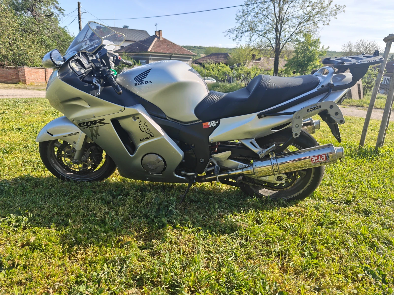 Honda Cbr 1100 XX, снимка 2 - Мотоциклети и мототехника - 54545608
