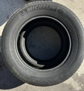      215/60R16