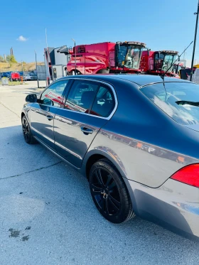 Skoda Superb 2.0 TDI, снимка 8