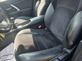 Toyota Avensis 2.0 D4D FACELIFT, NAVI., снимка 16