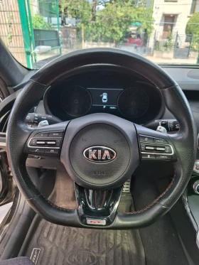 Kia Stinger 3.3T GT | Mobile.bg    14