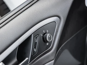 VW Golf * АВТО КРЕДИТ* ЦЕНА ДО БГ * СЕРВИЗНА ИСТОРИЯ *  - 34999 лв. / 17894.70 € - 87711675 10