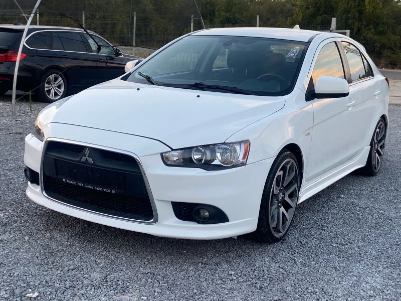 Mitsubishi Lancer 1.8i face navi, снимка 2 - Автомобили и джипове - 46931549