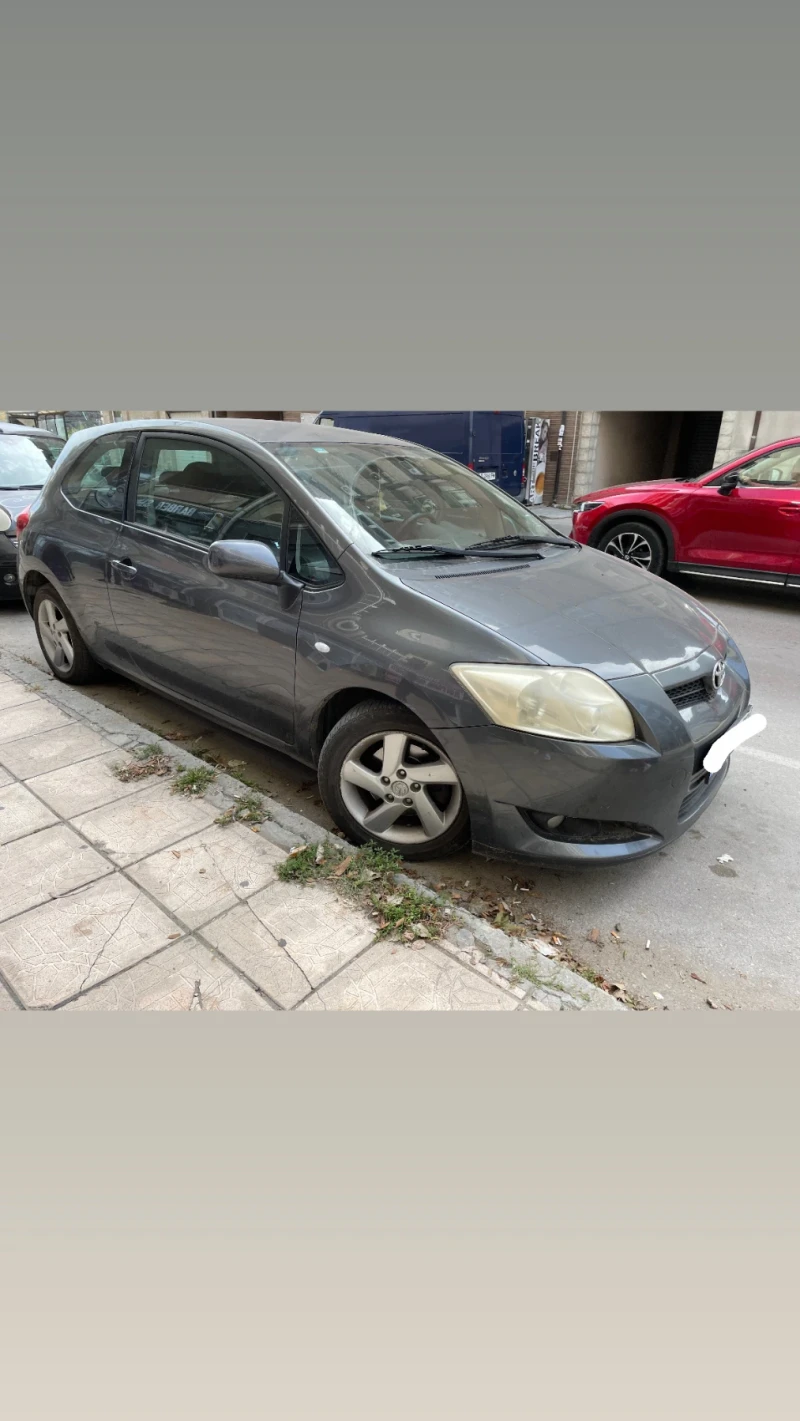 Toyota Auris 2.0 D4D, снимка 2 - Автомобили и джипове - 47486999