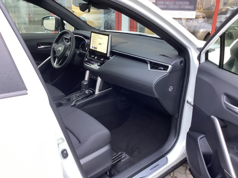 Toyota Corolla Cross Hybrid/197HP/LED/CAM/CARPLAY/287b, снимка 10 - Автомобили и джипове - 47628703