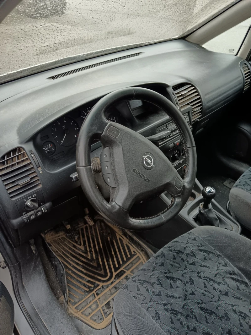 Opel Zafira 1, 6, снимка 17 - Автомобили и джипове - 48387845