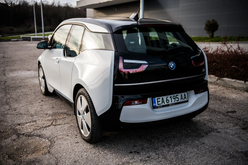 BMW i3, снимка 6 - Автомобили и джипове - 48359920