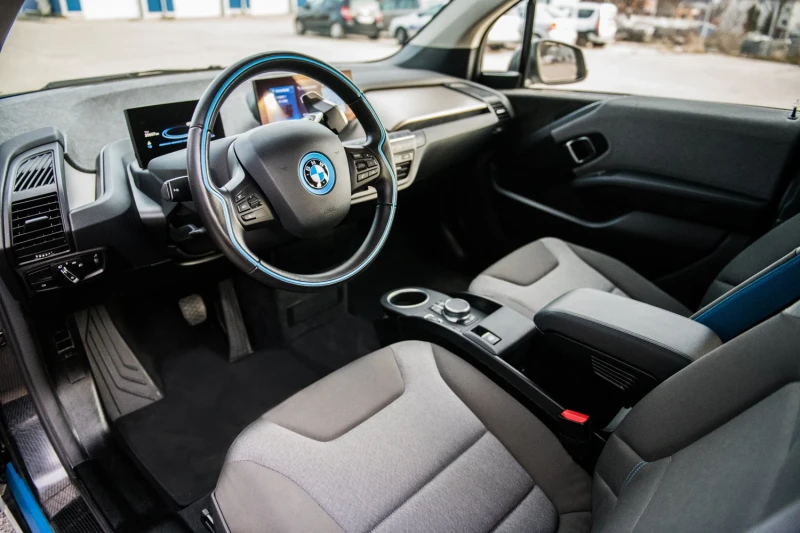 BMW i3, снимка 16 - Автомобили и джипове - 48359920