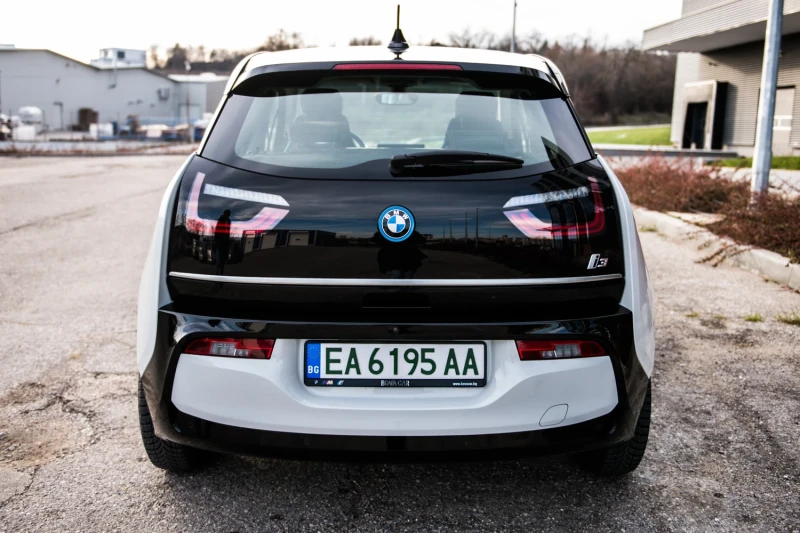 BMW i3, снимка 5 - Автомобили и джипове - 48359920