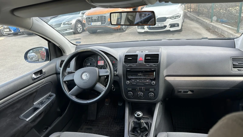 VW Golf 1.9 TDI, снимка 13 - Автомобили и джипове - 49130022