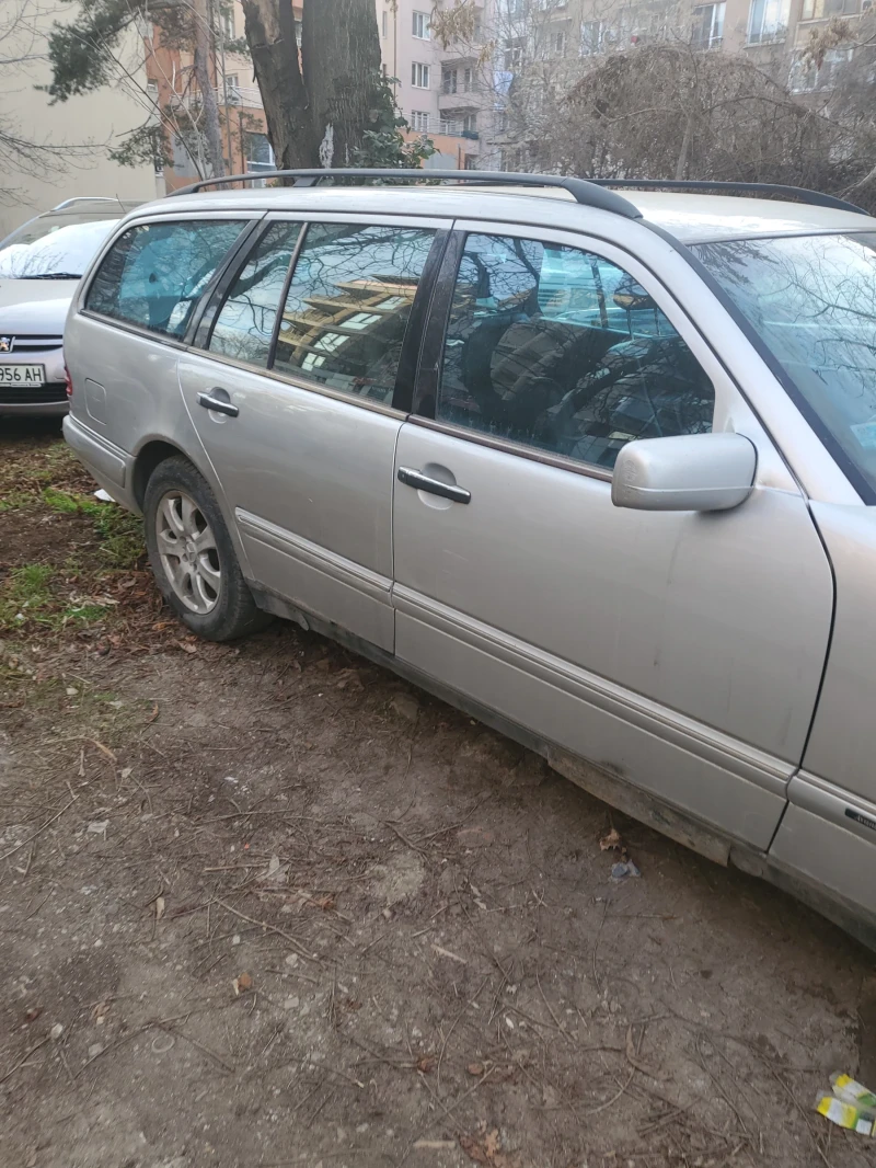 Mercedes-Benz E 320 W210 , снимка 4 - Автомобили и джипове - 49168708