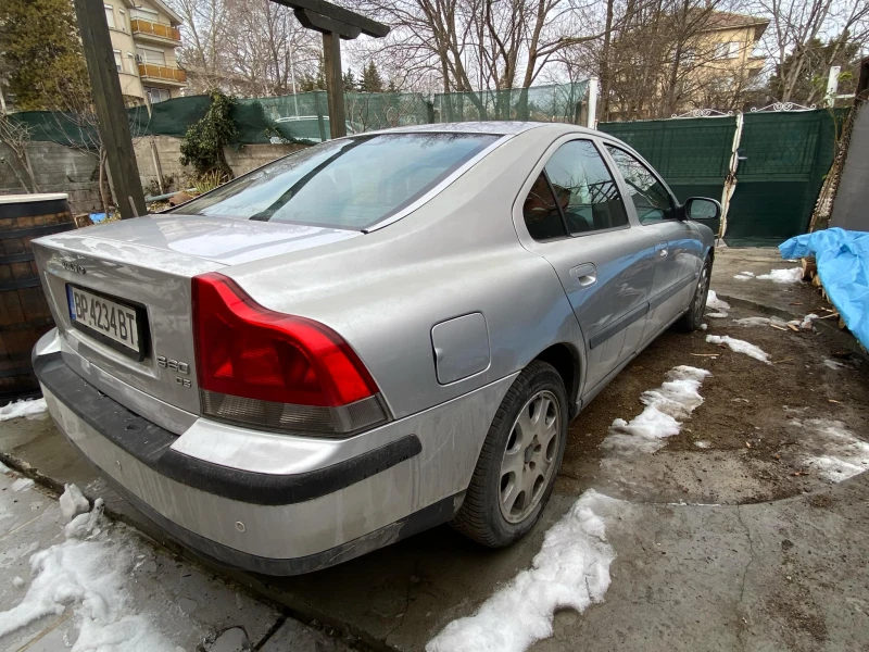 Volvo S60, снимка 4 - Автомобили и джипове - 49274306