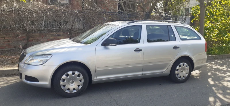 Skoda Octavia, снимка 5 - Автомобили и джипове - 52522954