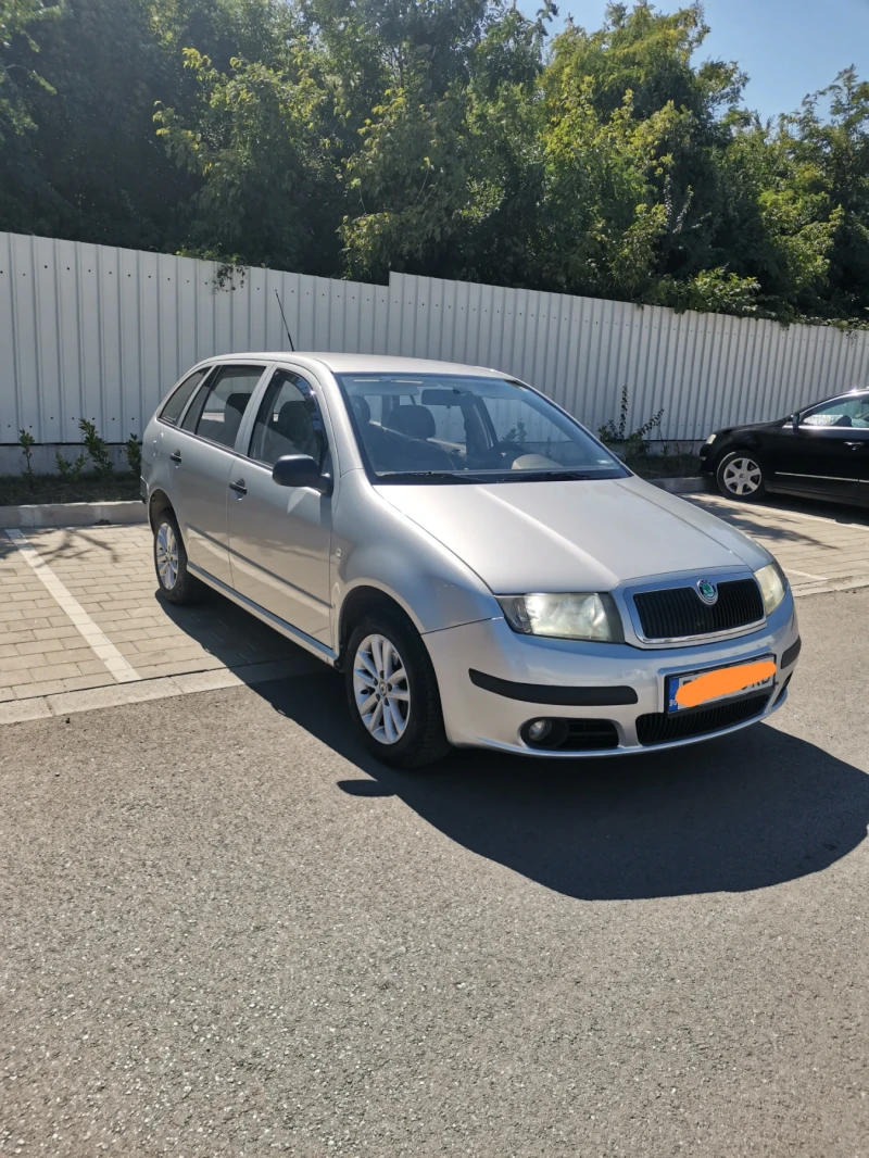 Skoda Fabia 1.4 16V  86 коня, снимка 5 - Автомобили и джипове - 51323447