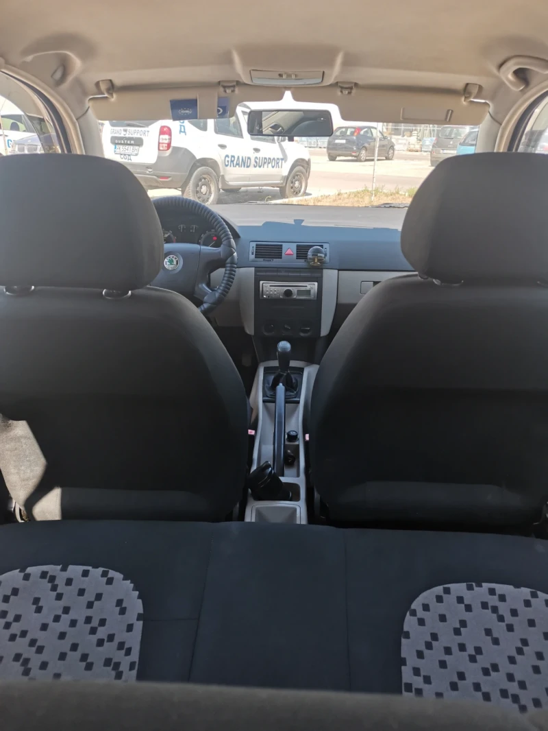 Skoda Fabia 1.4 16V  86 коня, снимка 8 - Автомобили и джипове - 51323447