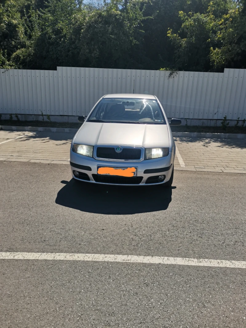 Skoda Fabia 1.4 16V  86 коня, снимка 4 - Автомобили и джипове - 51323447