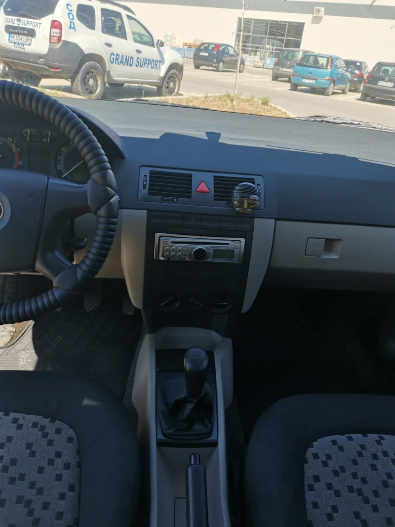 Skoda Fabia 1.4 16V  86 коня, снимка 12 - Автомобили и джипове - 51323447