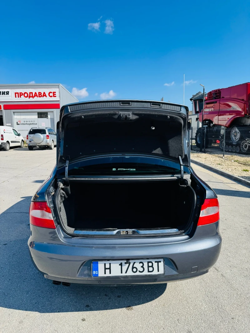 Skoda Superb 2.0 TDI, снимка 6 - Автомобили и джипове - 52449361